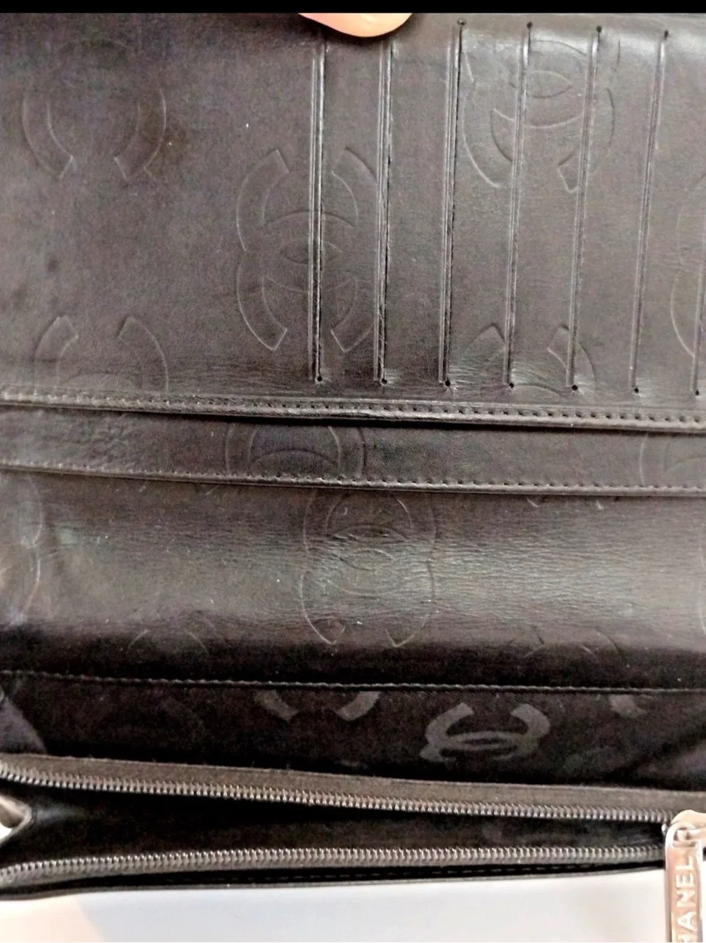 CHANEL Black Quilted Lambskin Long Wallet with CC Emblem